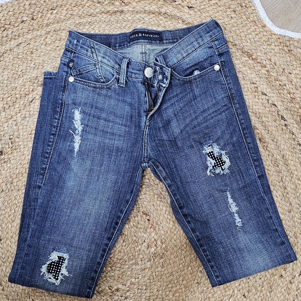 Rock & Republic Women's Dark Blue Cropped Jeans